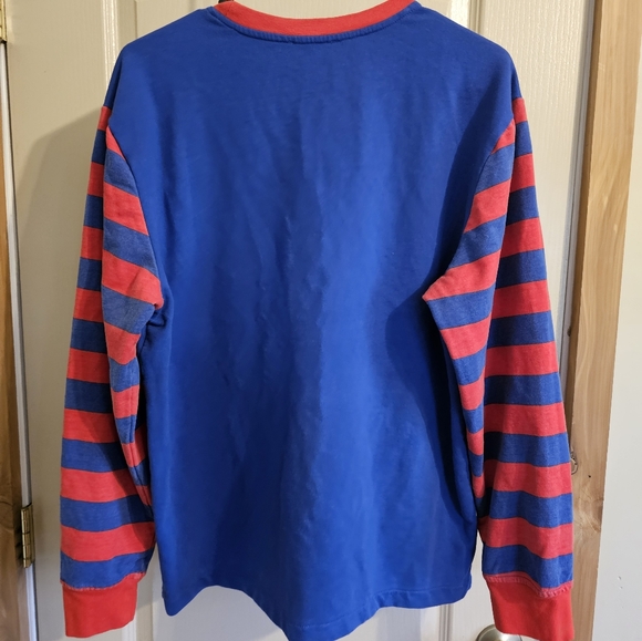 Ugly Christmas Sweater With A Retro Vibe Looks Like Youre A Present Large - Picture 4 of 5